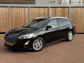 Ford Focus (2019) thumbnail 2