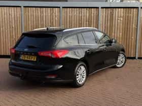 Ford Focus (2019) thumbnail 4