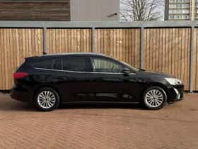 Ford Focus (2019) thumbnail 8