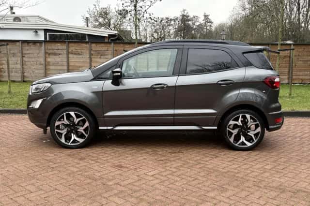 Ford EcoSport (2018) thumbnail 4