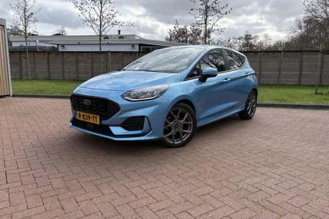 Ford Fiesta (2022) thumbnail 2
