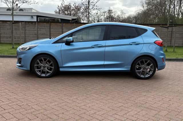 Ford Fiesta (2022) thumbnail 4