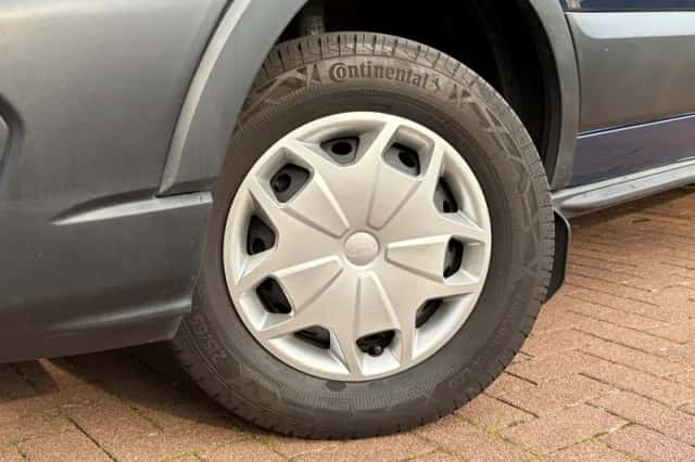 Ford Transit (2019) thumbnail 3