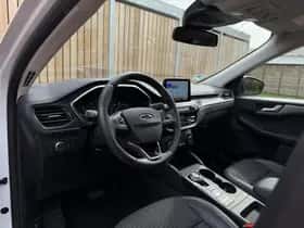 Ford Kuga (2020) thumbnail 13