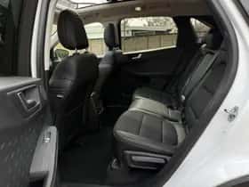 Ford Kuga (2020) thumbnail 19