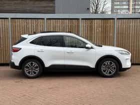 Ford Kuga (2020) thumbnail 4