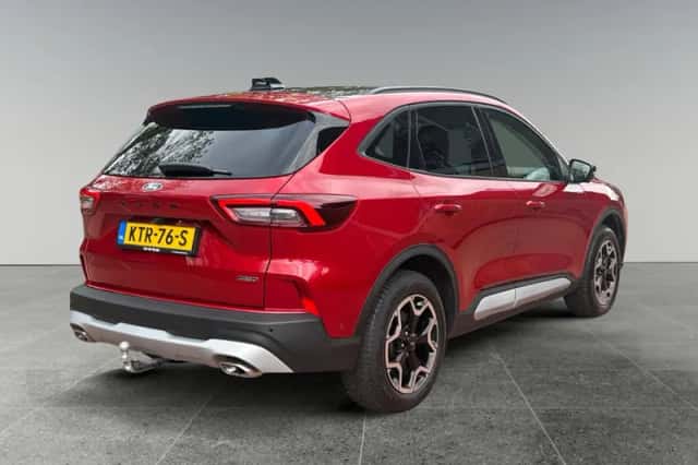 Ford Kuga (2024) thumbnail 5