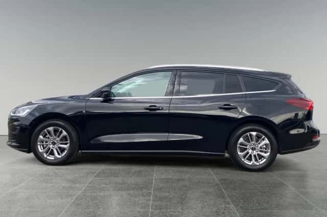 Ford Focus (2024) thumbnail 4