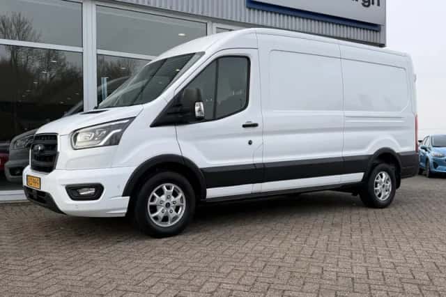 Ford Transit (2021) thumbnail 2