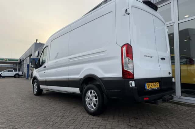 Ford Transit (2021) thumbnail 6