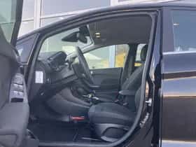 Ford Fiesta (2021) thumbnail 3