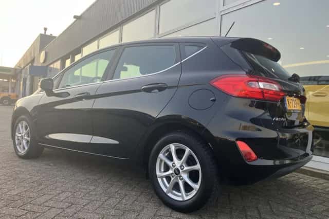 Ford Fiesta (2021) thumbnail 6