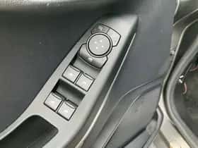Ford Fiesta (2022) thumbnail 26