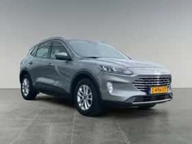 Ford Kuga (2024) thumbnail 2