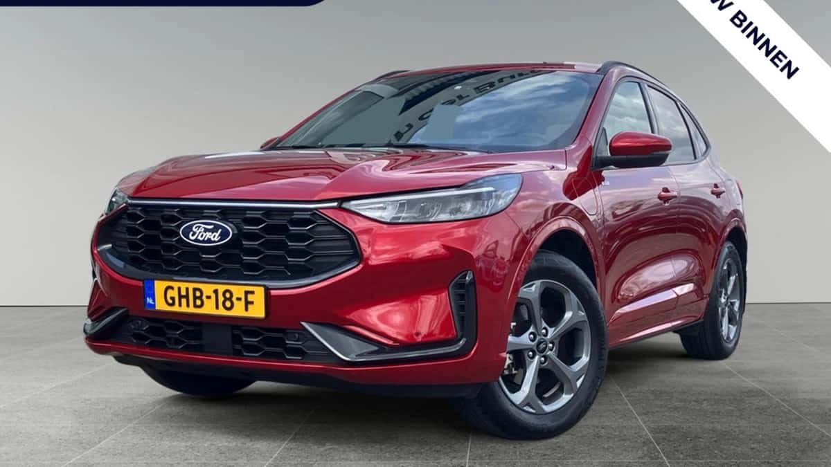 Ford Kuga (2024) — foto 1