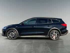 Ford Focus (2020) thumbnail 4