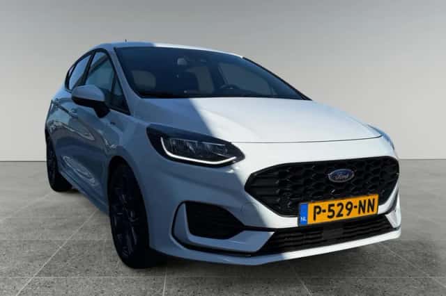 Ford Fiesta (2022) thumbnail 2