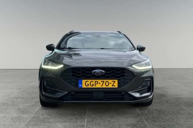 Ford Focus (2024) thumbnail 5