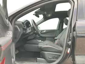 Ford Kuga (2024) thumbnail 3