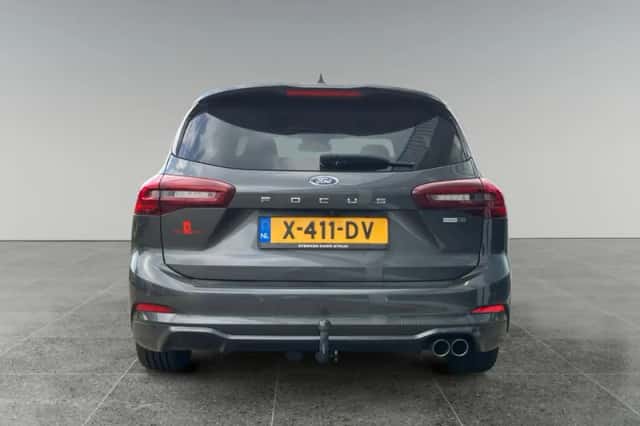Ford Focus (2023) thumbnail 6