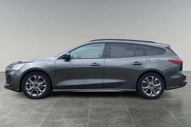 Ford Focus (2024) thumbnail 4