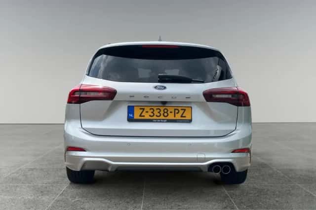 Ford Focus (2024) thumbnail 6