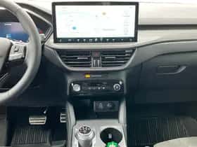 Ford Kuga (2024) thumbnail 15