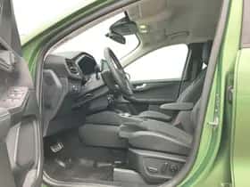 Ford Kuga (2024) thumbnail 3