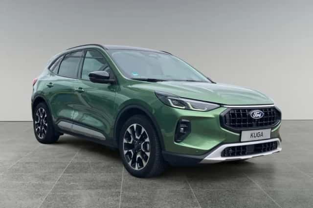 Ford Kuga (2024) thumbnail 2