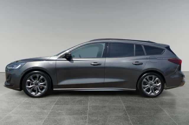 Ford Focus (2024) thumbnail 4