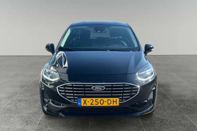 Ford Fiesta (2023) thumbnail 5
