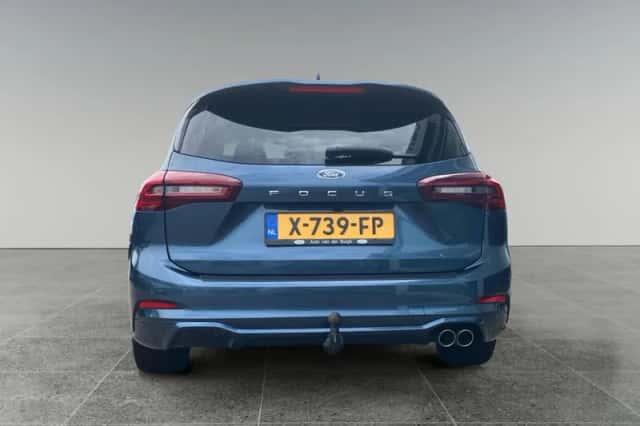 Ford Focus (2023) thumbnail 6