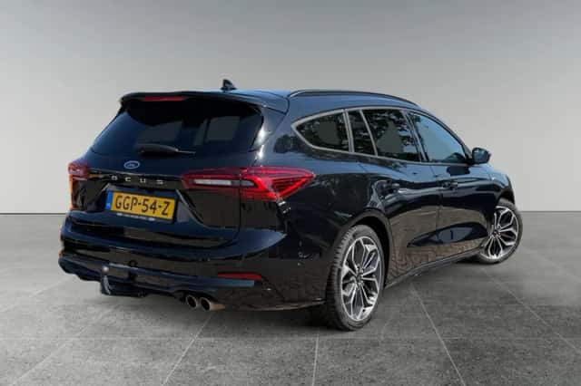 Ford Focus (2024) thumbnail 4