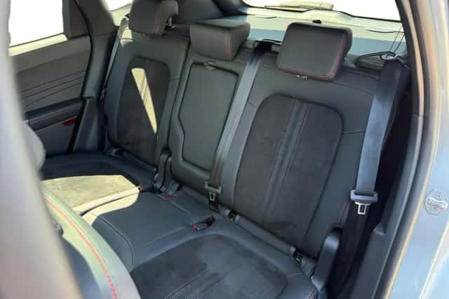 Ford Kuga (2024) thumbnail 6