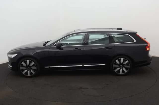 Volvo V90 (2025) thumbnail 2