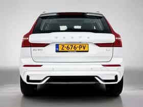 Volvo XC60 (2024) thumbnail 4