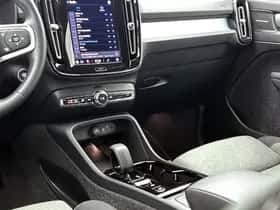 Volvo XC40 (2025) thumbnail 24