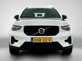 Volvo XC40 (2025) thumbnail 5