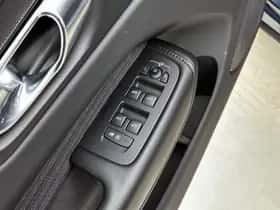 Volvo XC60 (2022) thumbnail 30