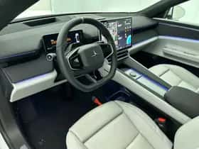 Polestar 4 (2024) thumbnail 28