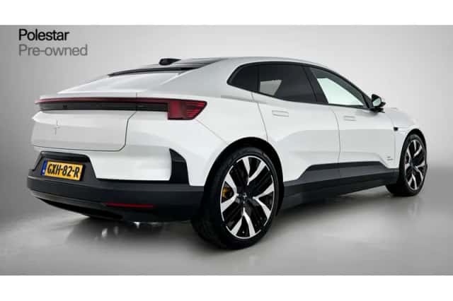 Polestar 4 (2024) thumbnail 5