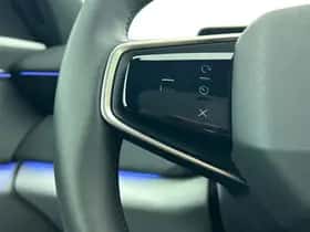 Polestar 4 (2024) thumbnail 6