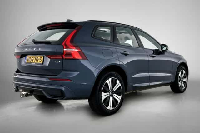 Volvo XC60 (2025) thumbnail 4