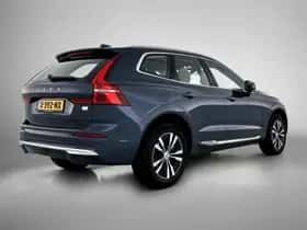 Volvo XC60 (2024) thumbnail 4