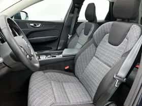 Volvo XC60 (2024) thumbnail 35