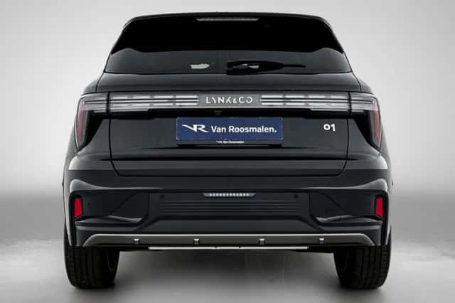 Lynk & Co 01 (2025) thumbnail 3