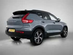 Volvo XC40 (2020) thumbnail 4