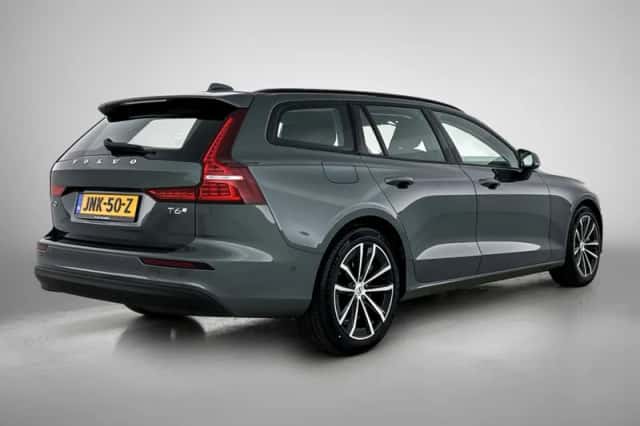 Volvo V60 (2025) thumbnail 4