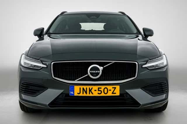 Volvo V60 (2025) thumbnail 5