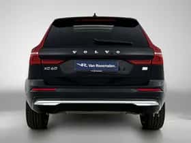 Volvo XC60 (2024) thumbnail 3